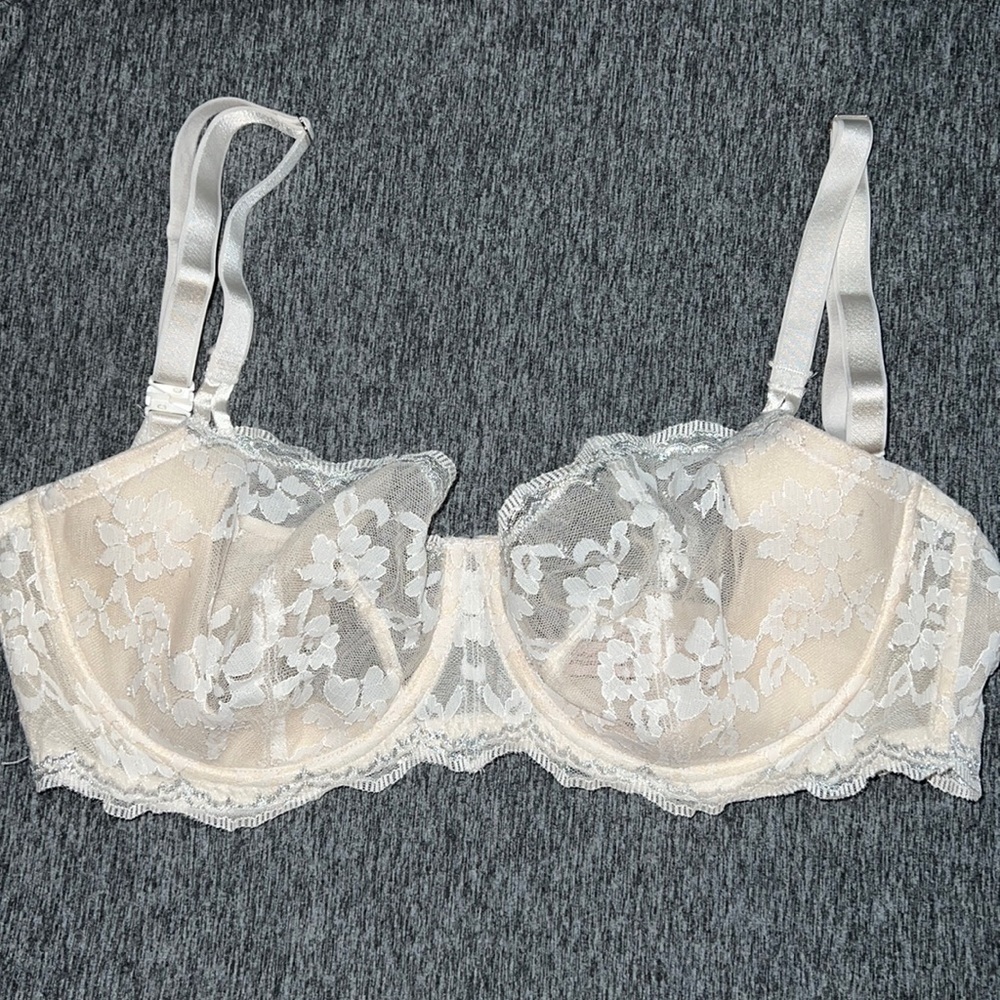 Victoria Secret Bra